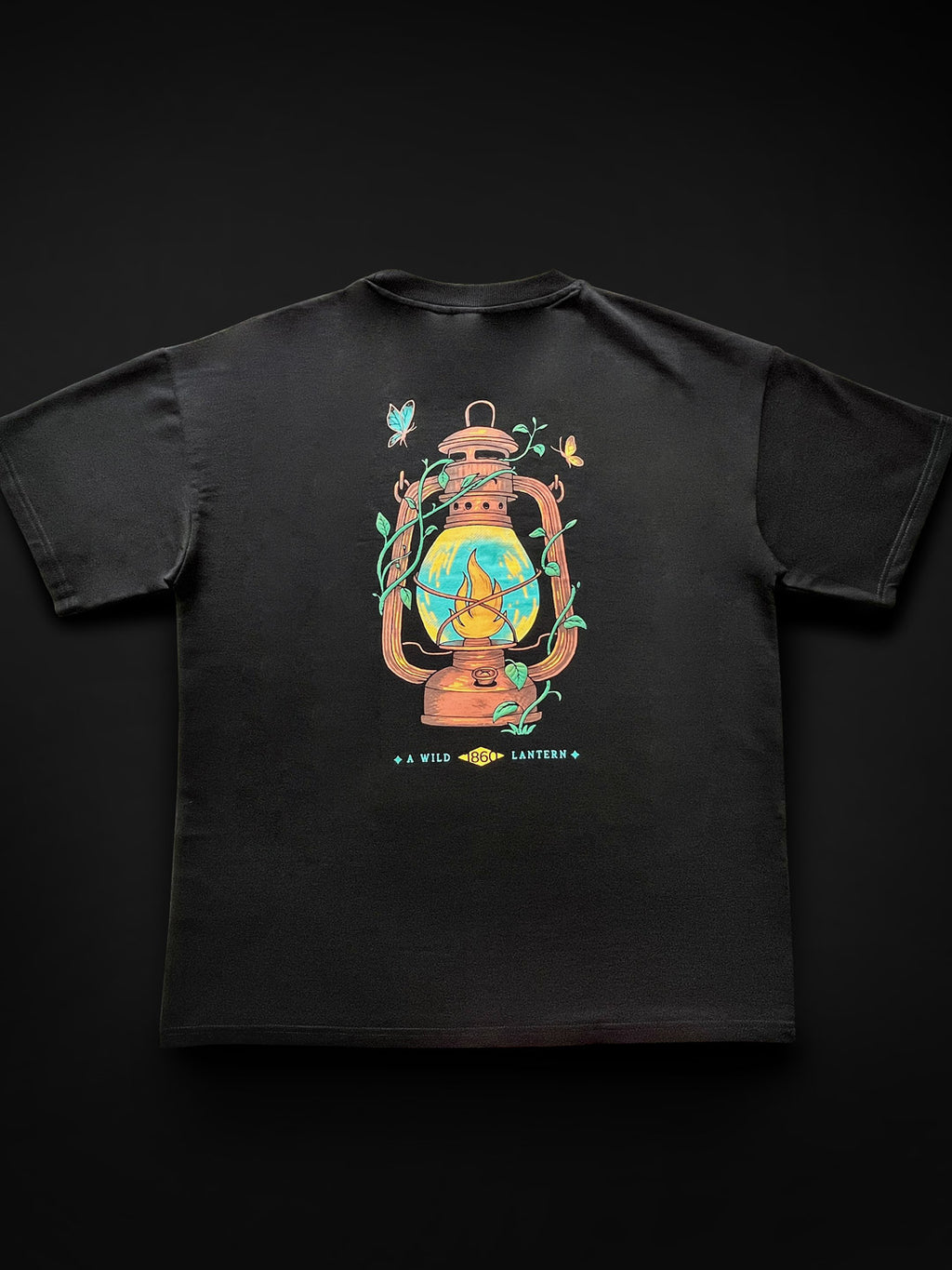Classic Wild Lantern – Oversized T-Shirt (Black)